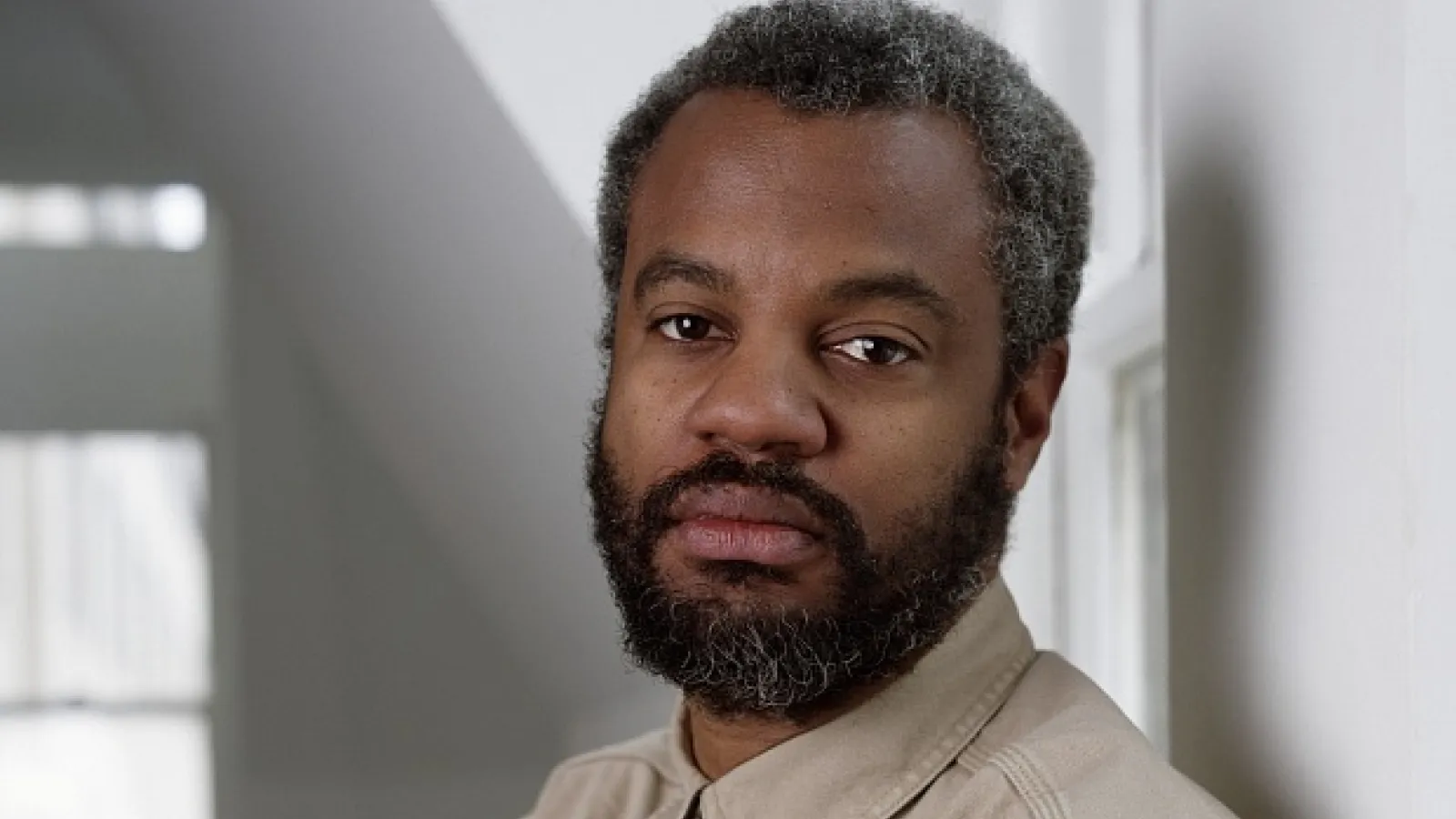Hamza Walker head shot