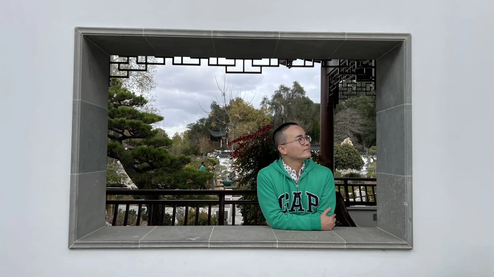 Yifan Li in LA