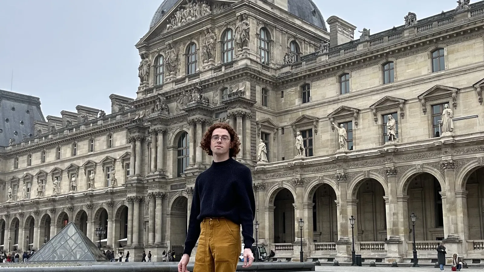 Peter Smyth standing in front of the Centre Pompidou in Paris
