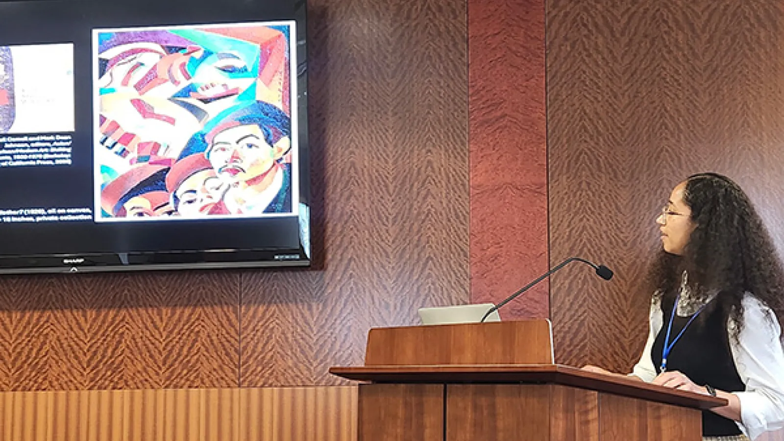 Asia Adomanis presents at the Space Between Society Conference