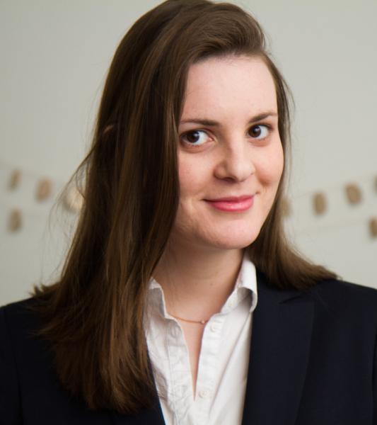 Elise David headshot
