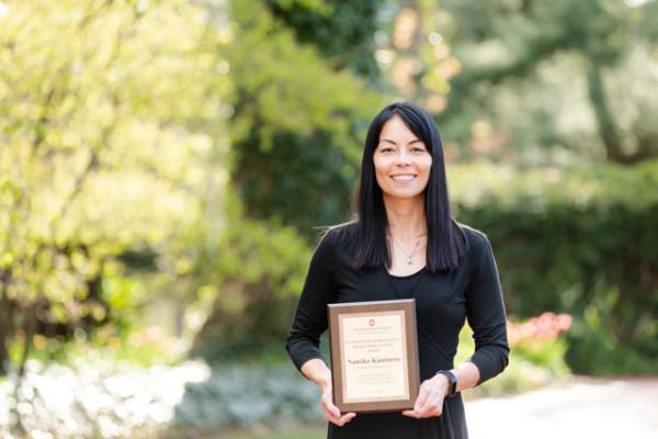 Namiko Kunimoto holding Ratner Award