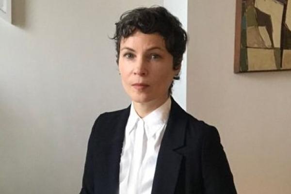 Leah DeVun