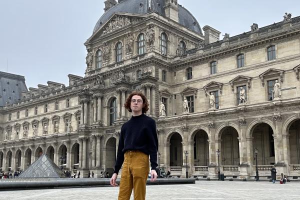 Peter Smyth standing in front of the Centre Pompidou in Paris