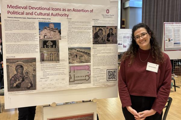 Alexa Isaac presenting her research
