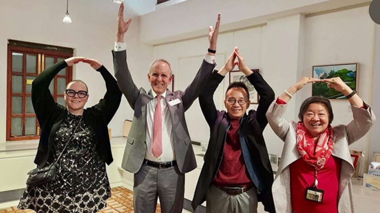 April with Dean David Horn, Alice Mong, and members of the OSU Alumni Club of Hong Kong